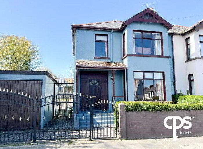 3 Bedroom Semi-Detached House For Sale In Beechwood Avenue, Derry, BT48