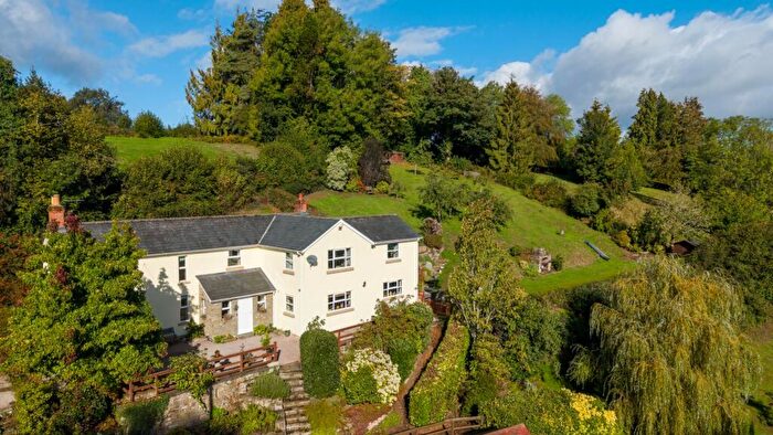 4 Bedroom Detached House For Sale In The Lonk, Berry Hill, GL16