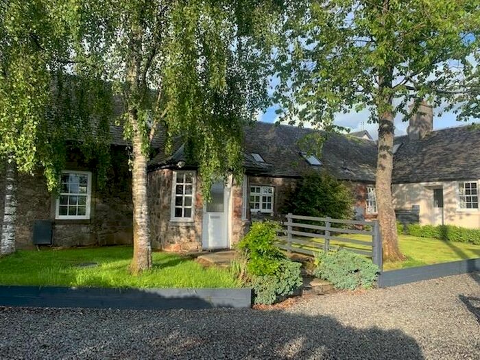 2 Bedroom Cottage To Rent In Balfron Station, Glasgow, G63