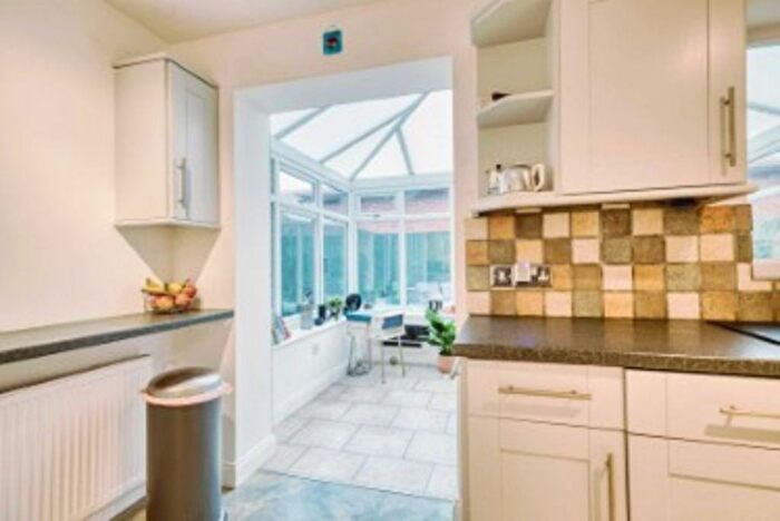 5 Bedroom Detached House For Sale In Foundry View Queen Street, Doncaster, DN8