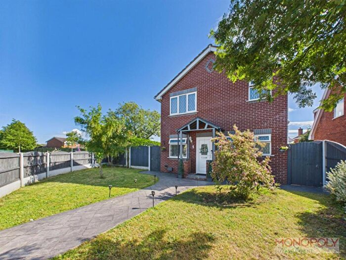 4 Bedroom Detached House For Sale In Ffordd Morgan Llwyd, Wrexham, LL12