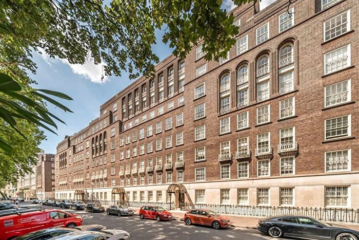 2 Bedroom Flat To Rent In Lowndes Square, Chelsea, SW1X