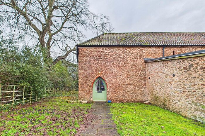 1 Bedroom Cottage To Rent In Beckspool Road, Frenchay, BS16