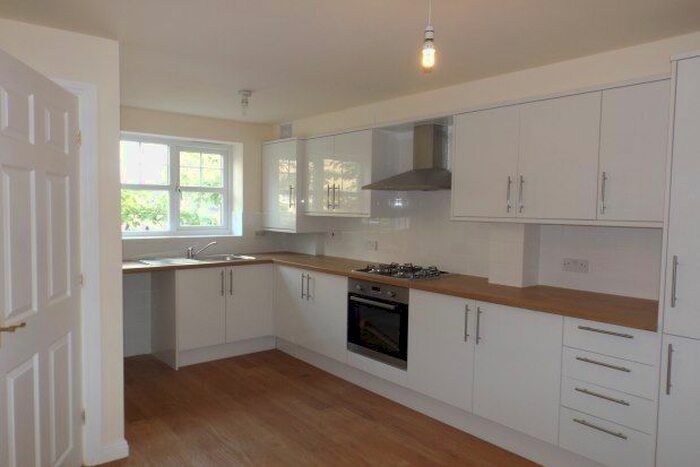 3 Bedroom Property To Rent In Euxton, Chorley PR7