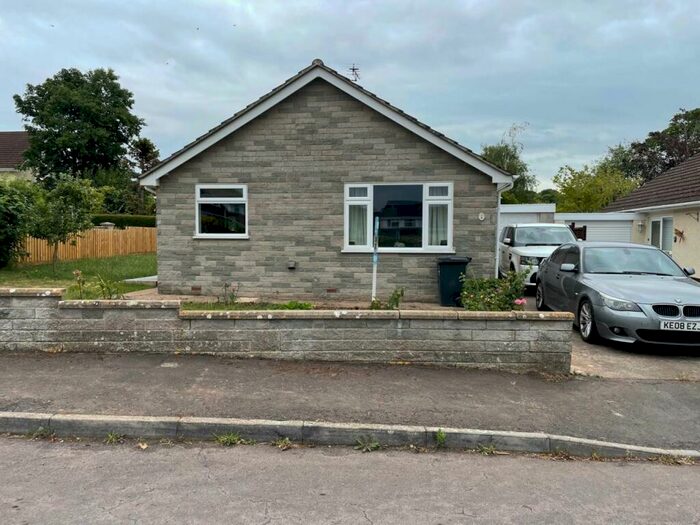 2 Bedroom Bungalow To Rent In Amesbury Drive, Bleadon, Weston-super-Mare, BS24