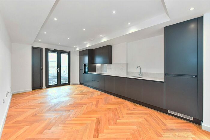 2 Bedroom Flat To Rent In The Courtyard, Primrose Hill, Gloucester Avenue, London, NW1