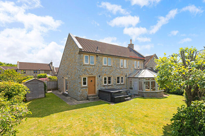 4 Bedroom Detached House For Sale In The Lays, Goose Street, Beckington, BA11