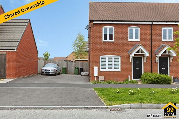 3 Bedroom End Of Terrace House For Sale In Hunts Grove Drive, Hardwicke, Gloucester, GL2