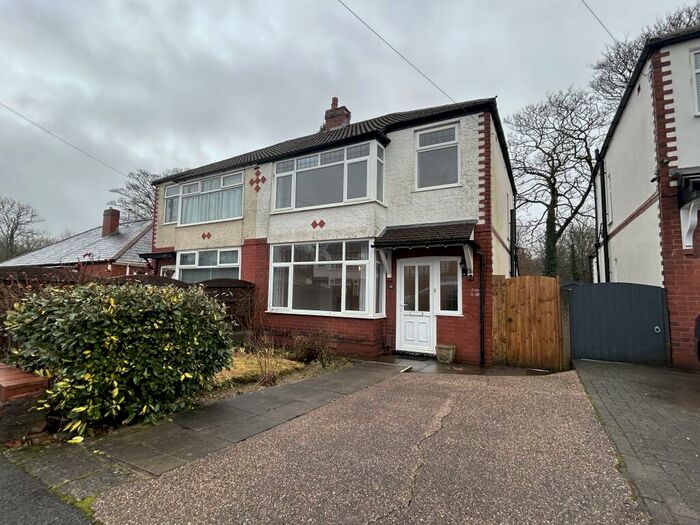 3 Bedroom House To Rent In Kenwood Road, Bolton, BL1