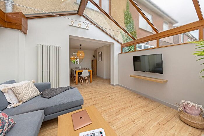 6 Bedroom Property To Rent In Kenmore Drive, Bristol, BS7