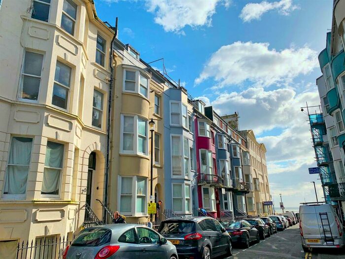 2 Bedroom Flat To Rent In Broad Street, Brighton, BN2