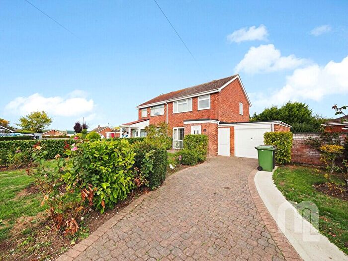 3 Bedroom Semi Detached House To Rent In Gowing Road, Mulbarton, Norwich, NR14