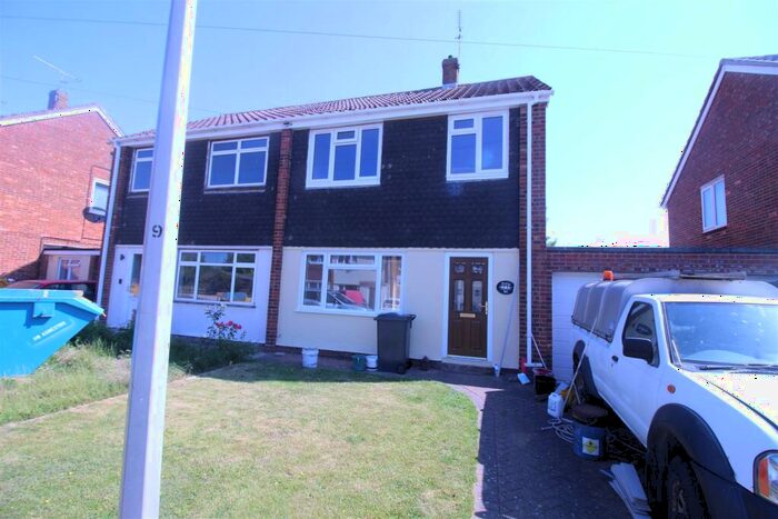 3 Bedroom Semi-Detached House To Rent In Manors Way, Silver End, Braintree, CM8