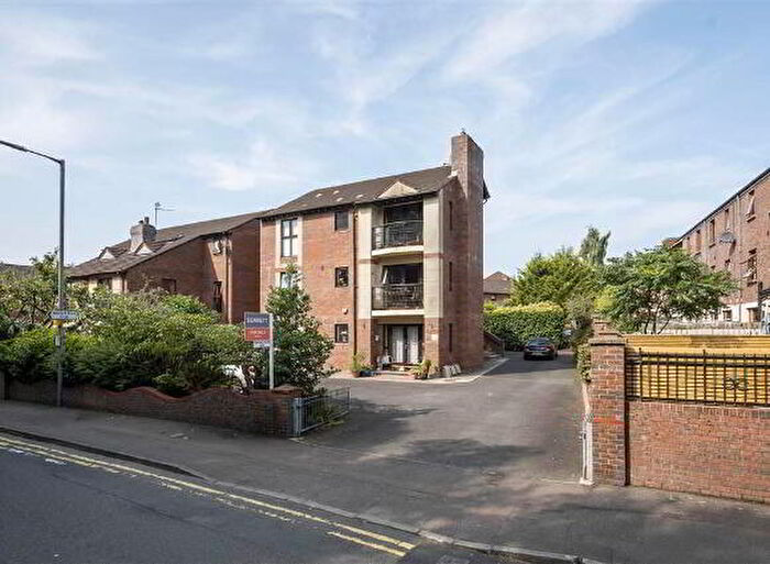 2 Bedroom 1st Floor Apartments For Sale In Lockview Road, Belfast, BT9