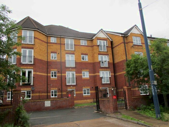 2 Bedroom Flat To Rent In Little Bolton Terrace, Salford, Greater Manchester, M5
