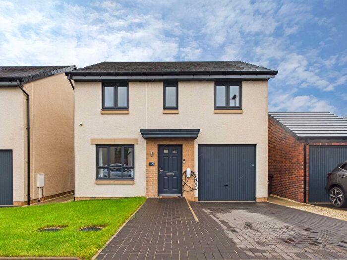 4 Bedroom Detached House For Sale In O'donnel Street, Gilmerton, EH17