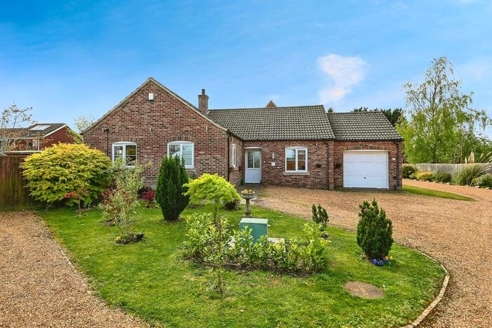 3 Bedroom Detached Bungalow For Sale In Ivy Close, Setchey, King's Lynn, PE33