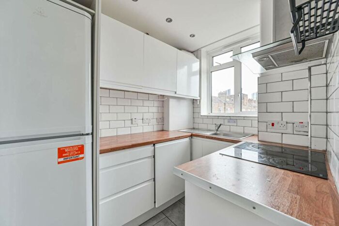 1 Bedroom Flat To Rent In Vauxhall Street, Vauxhall, London, SE11