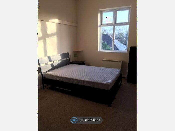 Studio To Rent In Osborne Court, Southampton, SO17