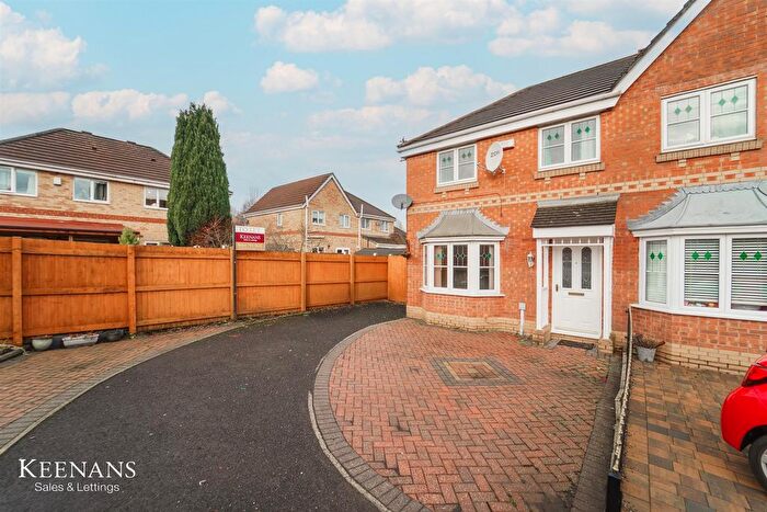 3 Bedroom Semi-Detached House To Rent In Chendre Close, Swinton, M27