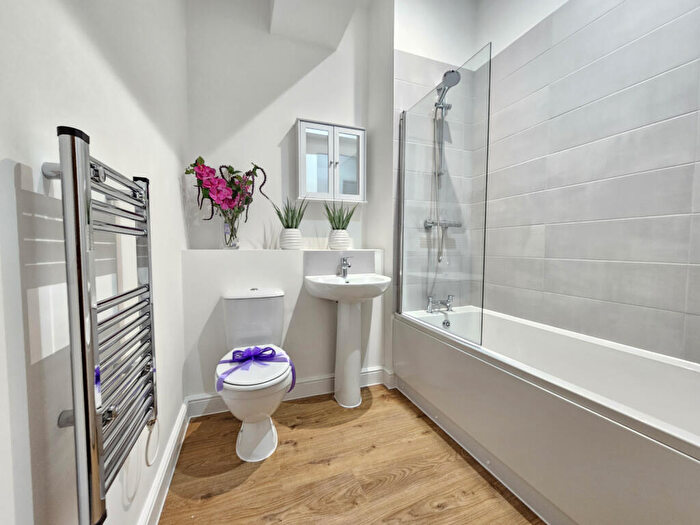 1 Bedroom Flat To Rent In Crabbery Street, ST16