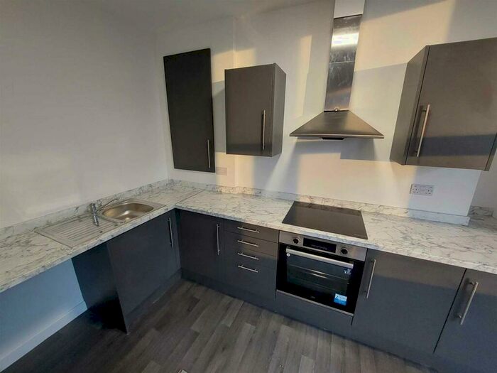 1 Bedroom Flat To Rent In Unicorn Hill, Redditch, B97