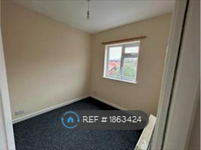 1 Bedroom Flat To Rent In Hiraddug, Dyserth, LL18