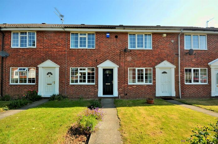 2 Bedroom Terraced House To Rent In Fairfax Croft, Copmanthorpe, York, YO23