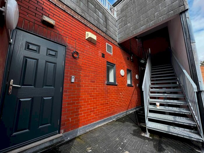 1 Bedroom Flat To Rent In London Road North, Lowestoft, NR32