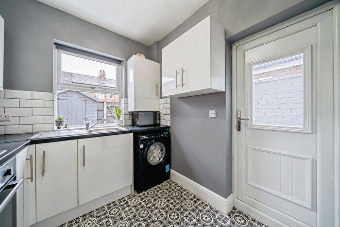 2 Bedroom Terraced House For Sale In Oldham Street, Warrington, Cheshire, WA4 - Photo 5