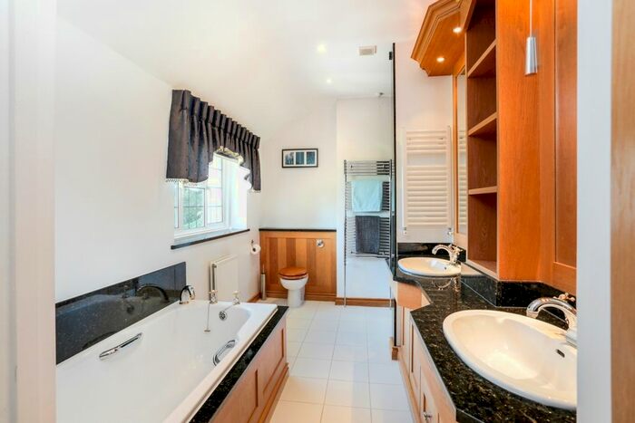 5 Bedroom Detached House To Rent In Brasted Chart, Westerham, TN16