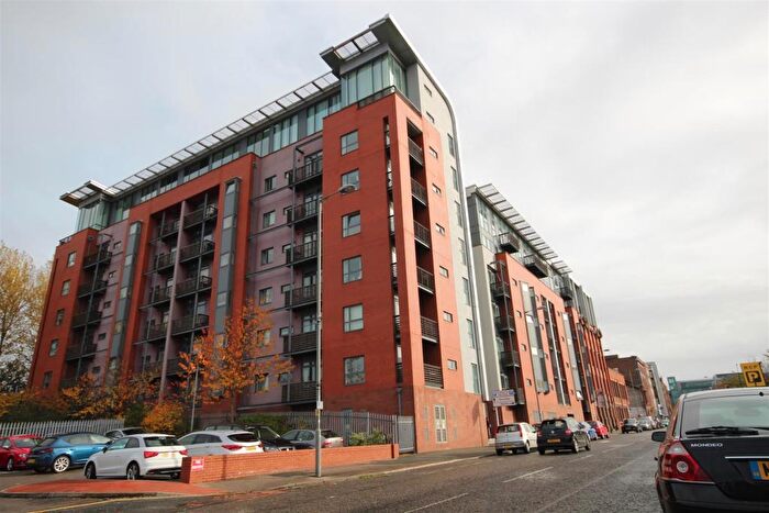 2 Bedroom Apartment To Rent In Pall Mall, Liverpool, L3