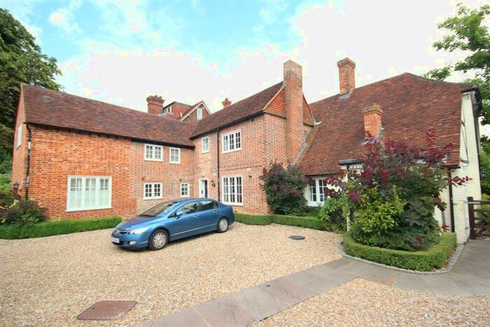 1 Bedroom Flat To Rent In High Street, Bramley, GU5