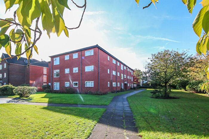 1 Bedroom Apartment To Rent In Park Road, Southport, PR9