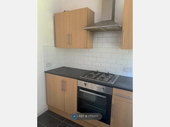 2 Bedroom Terraced House To Rent In Glamis Road, Liverpool, L13