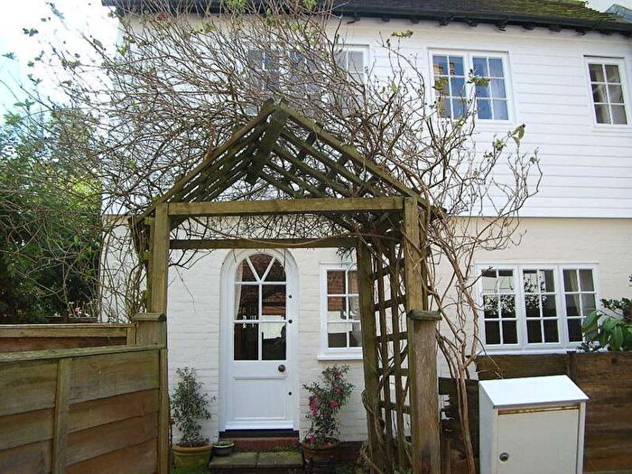 2 Bedroom Cottage To Rent In Eardley Road, Sevenoaks, TN13