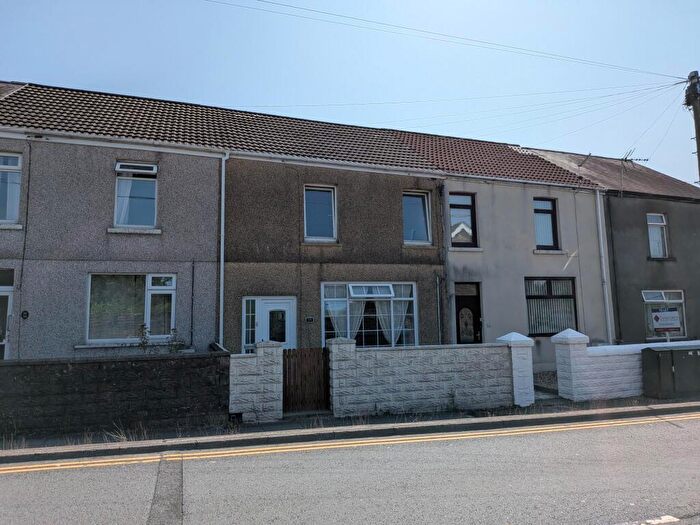 3 Bedroom Terraced House For Sale In Bridgend Road, Llanharan, Pontyclun, CF72