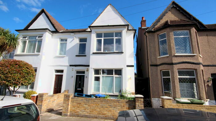 4 Bedroom Terraced House To Rent In Days Lane, DA15