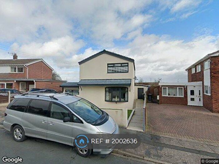 4 Bedroom Detached House To Rent In Nixon Close Beech Tree House, Dewsbury, WF12