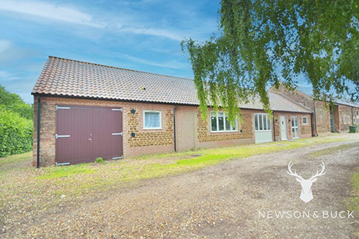 4 Bedroom Barn Conversion For Sale In Church Lane, East Winch, King's Lynn, PE32