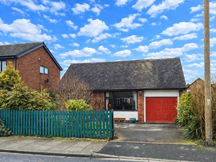2 Bedroom Detached Bungalow For Sale In Hawthorne Road, Thornton-Cleveleys, FY5