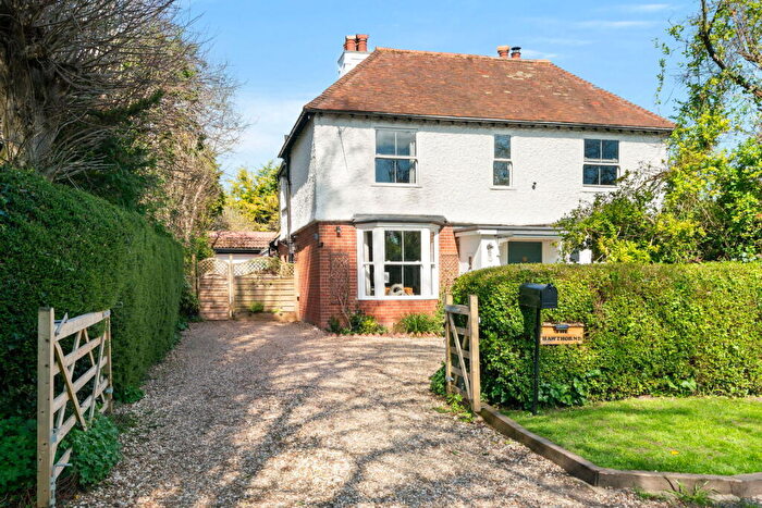 4 Bedroom Detached House For Sale In Glebe Lane, Worting, Basingstoke, RG23