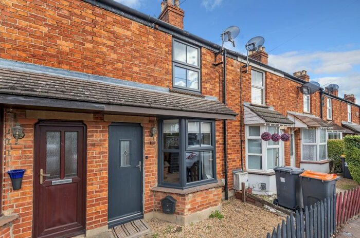 2 Bedroom Terraced House To Rent In Silverdale Street, Kempston, Bedford, MK42