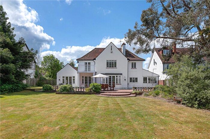 5 Bedroom Detached House For Sale In South Eden Park Road, Beckenham, BR3