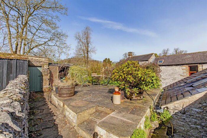 2 Bedroom Cottage For Sale In Middleton-By-Youlgrave, Bakewell, DE45
