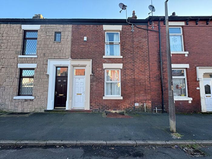 2 Bedroom Terraced House For Sale In Bridge Road, Ashton, PR2