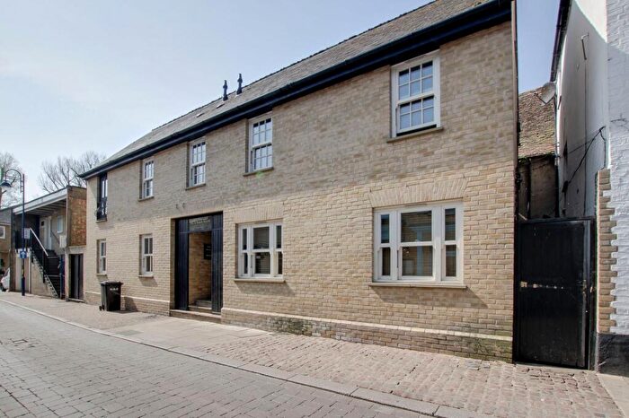 1 Bedroom Flat To Rent In South Street, St. Neots, PE19