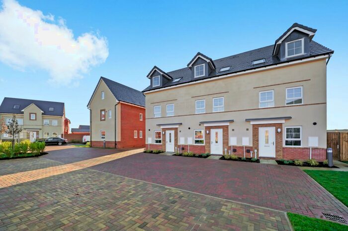 3 Bedroom House To Rent In Nova Close, Overstone, NN6