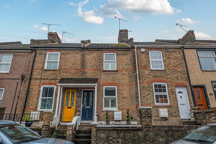 2 Bedroom Terraced House For Sale In Charles Street, Greenhithe, Kent, DA9