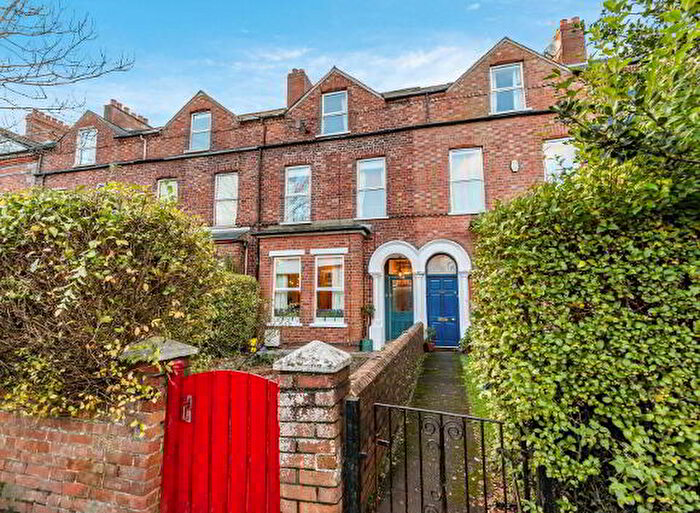 4 Bedroom Terrace House For Sale In Ormeau Road, Belfast, BT7